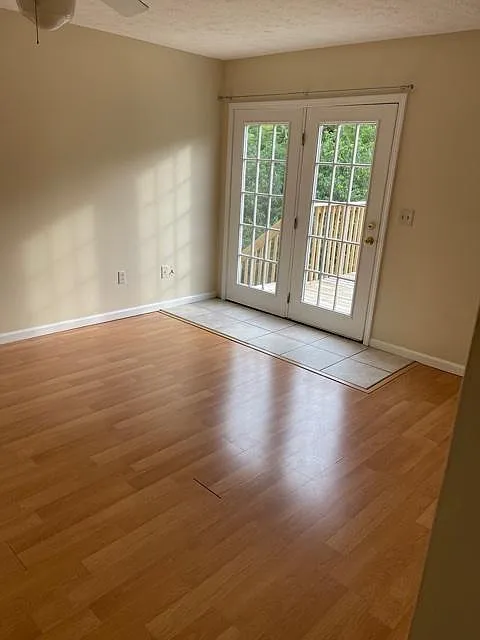Living room, looking toward deck