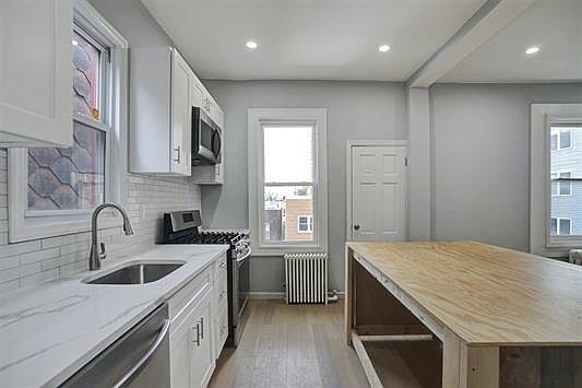 5th image of 317 4th St Floor 2