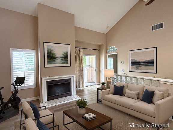 5th image of 7205 Calabria Ct Unit 7