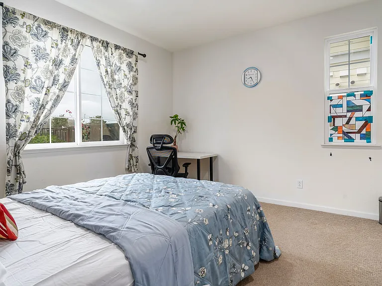 33839 Farmhouse St — Photo 10