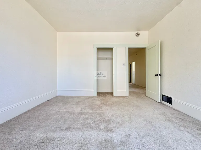 1843 Egbert Ave #UPSTAIRS ONLY — Photo 5