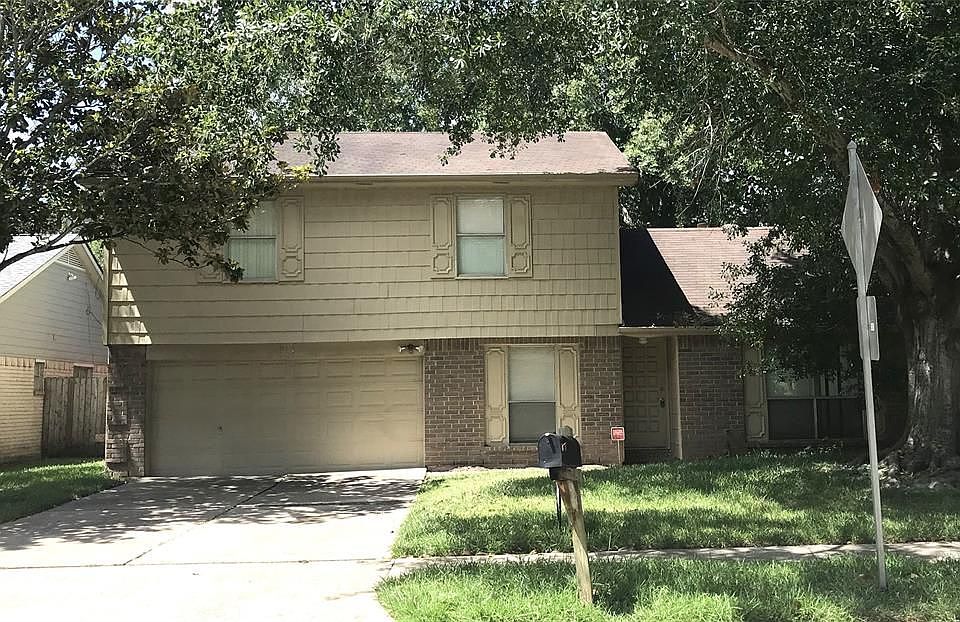 1st image of 614 Live Oak Dr