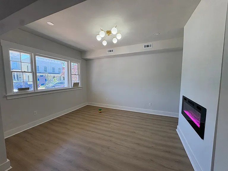 606 N 23rd St — Photo 5