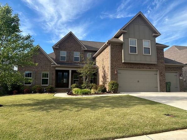 14058 Leafmore Dr SE