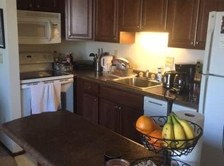 218 S Lucas St, Iowa City, IA 52240