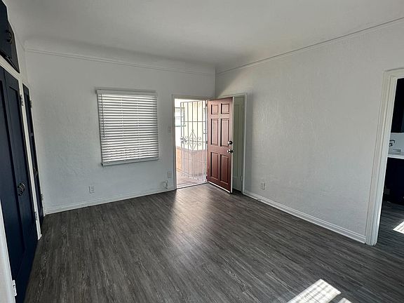 5th image of 715 E 5th St APT 16