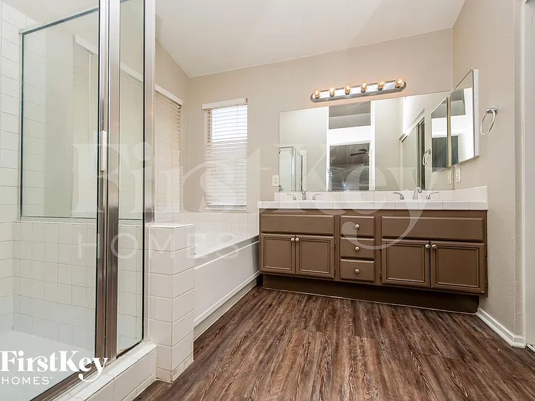 6067 Hidden Rock Dr — Photo 10