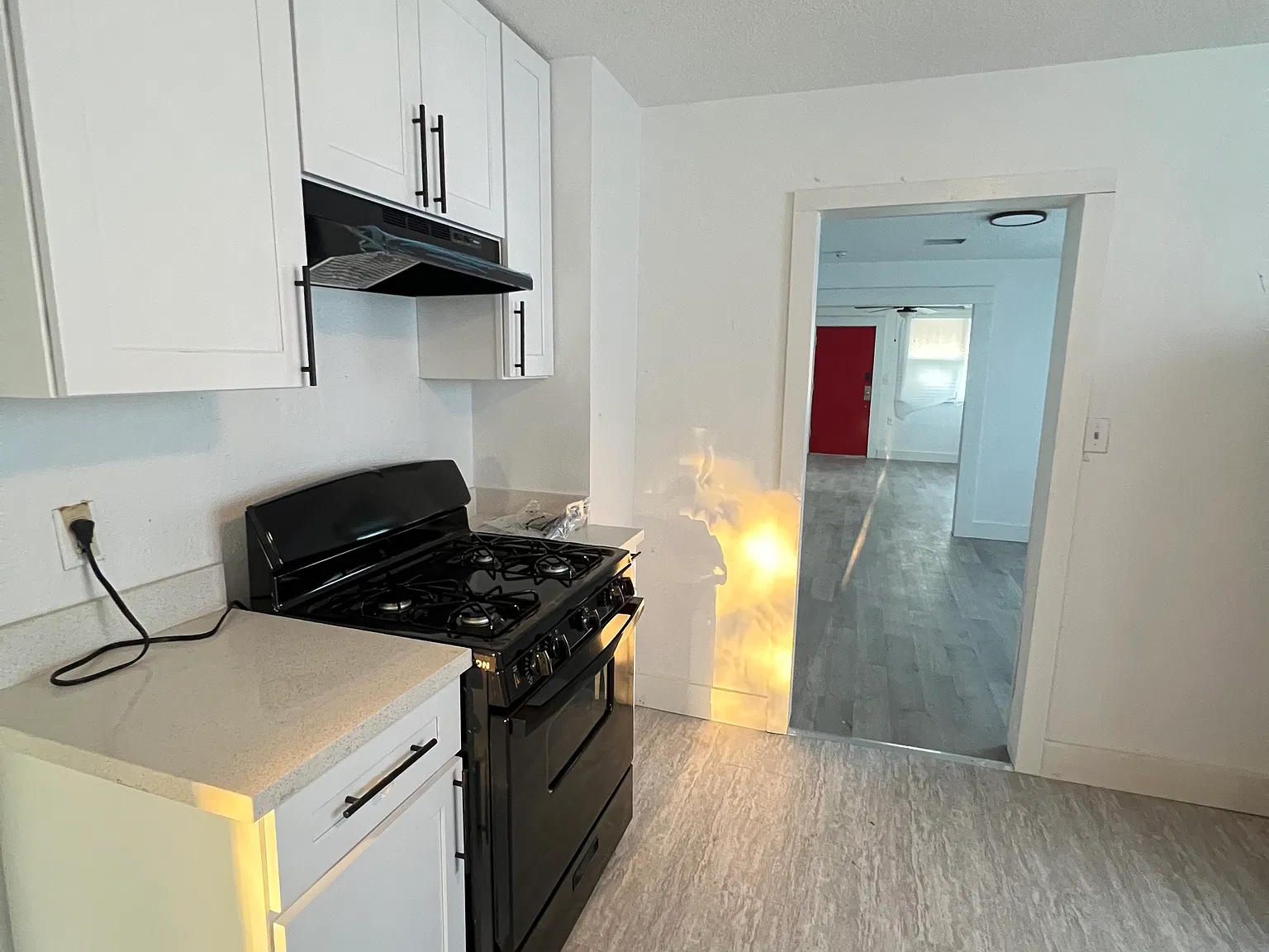 4 bed, 1710 sqft, $1,450 — Photo 3