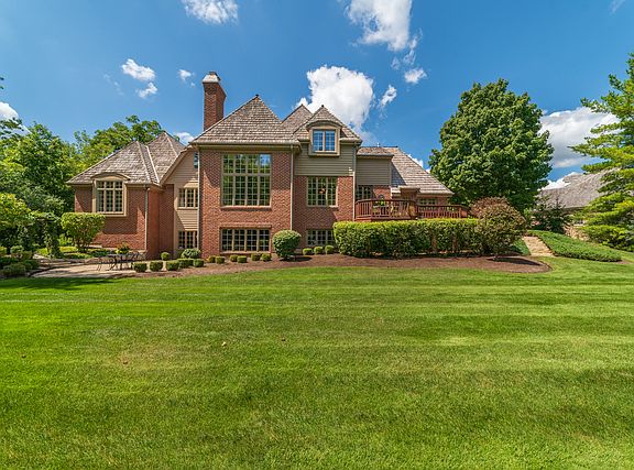 5th image of 1225 Fox Glen Dr