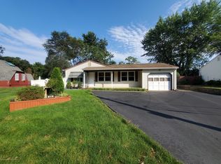 336 Kelly Ave, Brick, NJ 08724