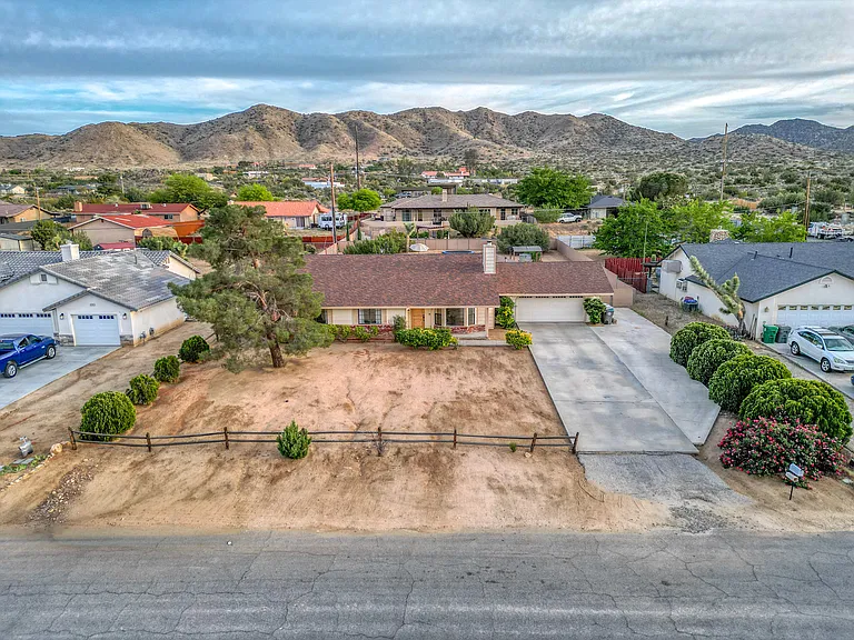 57731 San Tropeze Dr — Photo 48