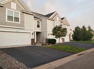 5104 Farnham Dr N, Hugo, MN 55038