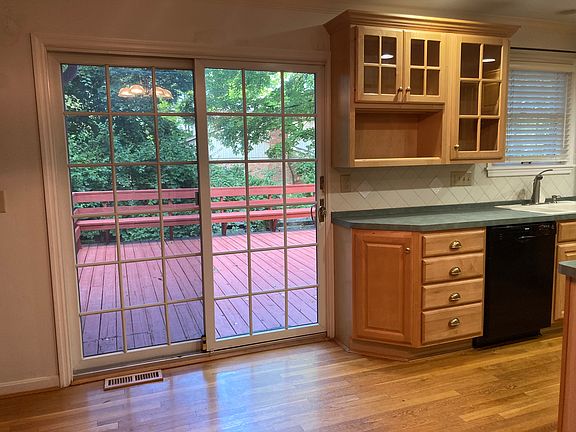 2nd image of 10734 Wellerwoods Dr
