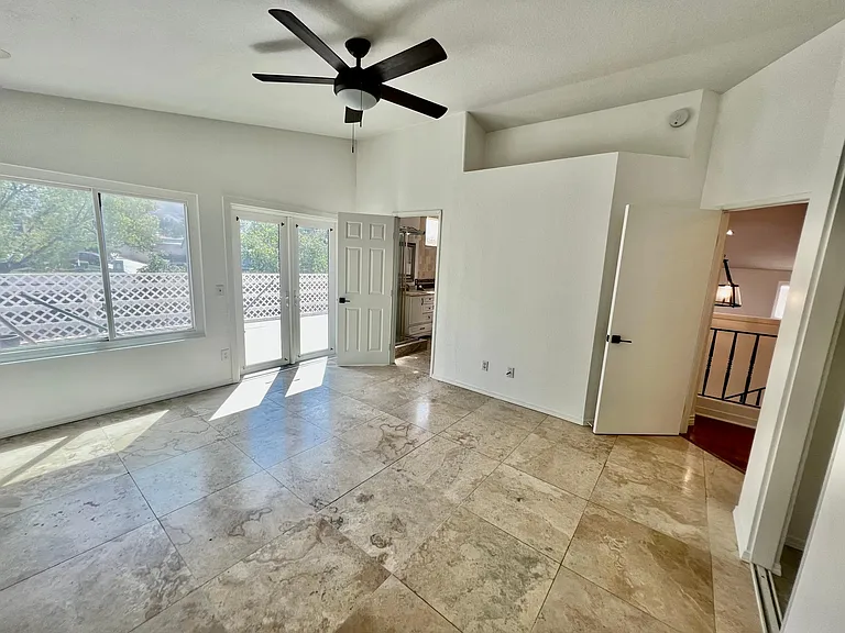 10205 Shale Ln — Photo 10
