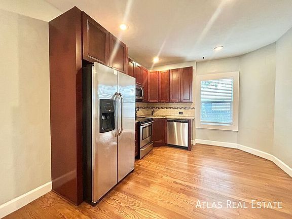 3rd image of 58 S Elati St