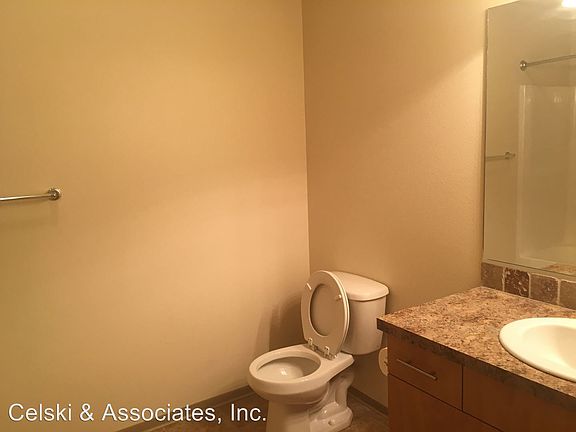 5th image of 785 Canyon St APT 205