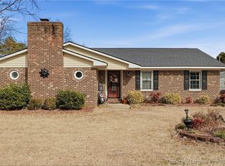 3718 Floyd Dr, Hope Mills, NC 28348