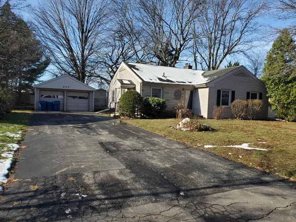 607 Turwill Ln, Kalamazoo, MI 49006