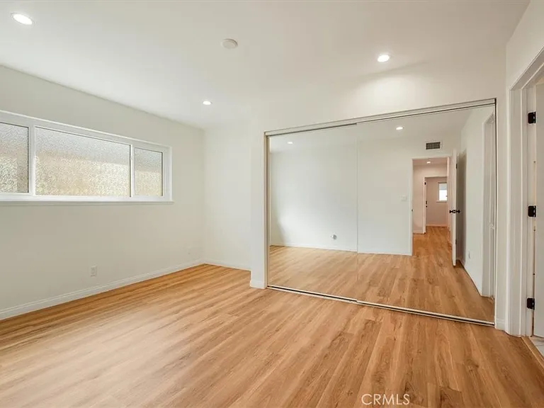 16329 Napa St — Photo 28