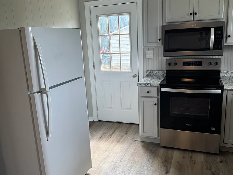 750 Jackson St — Photo 11