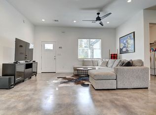 156 Waikakaaua Dr, Bastrop, TX 78602