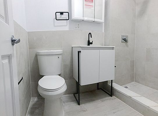 3rd image of 84-38 Lefferts Blvd Penthouse 3