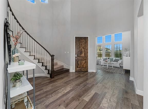 5th image of 7513 River Park Dr