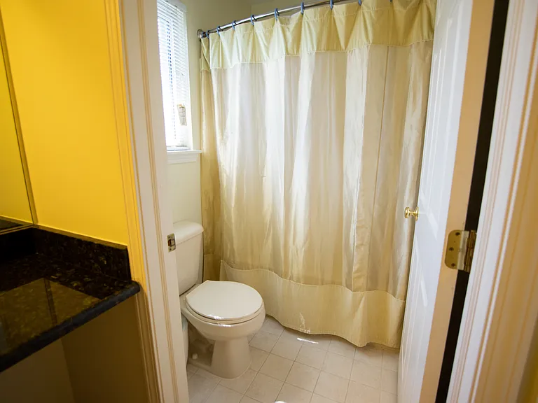 366 Sedgewood Ln — Photo 52
