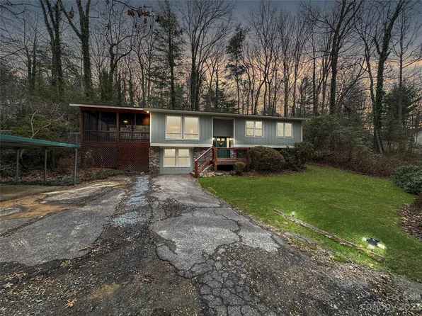 447 Sunset Dr #29, Hendersonville, NC 28791