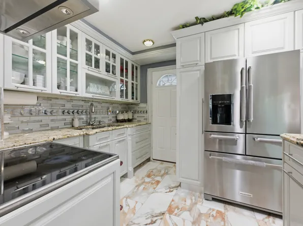 150-22 114th Road image 7 of 20