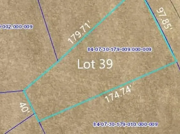 95 Ferndale Dr, Terre Haute, IN 47803