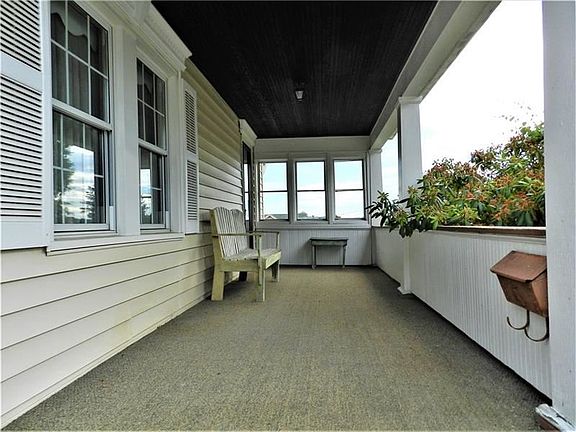 2nd image of 714 Allwine Ave