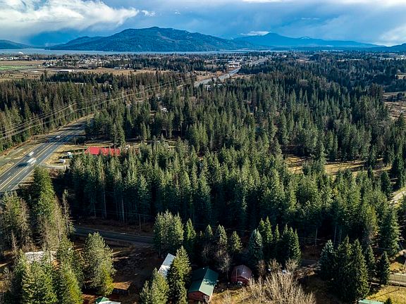 5th image of 64 W Bronx Rd