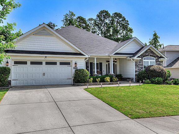 3rd image of 2339 Bundoran Dr
