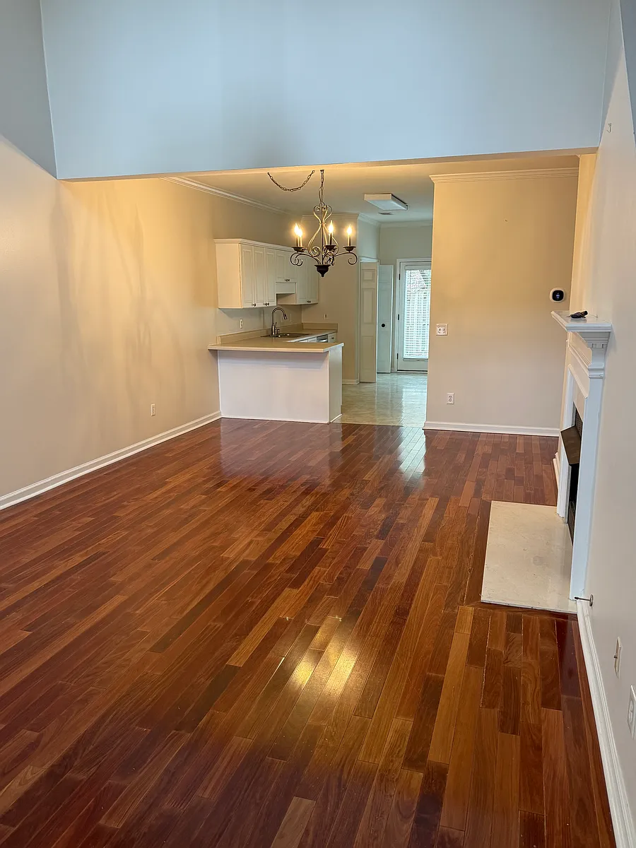 Building Photo - 3505 Savannah Park Ln