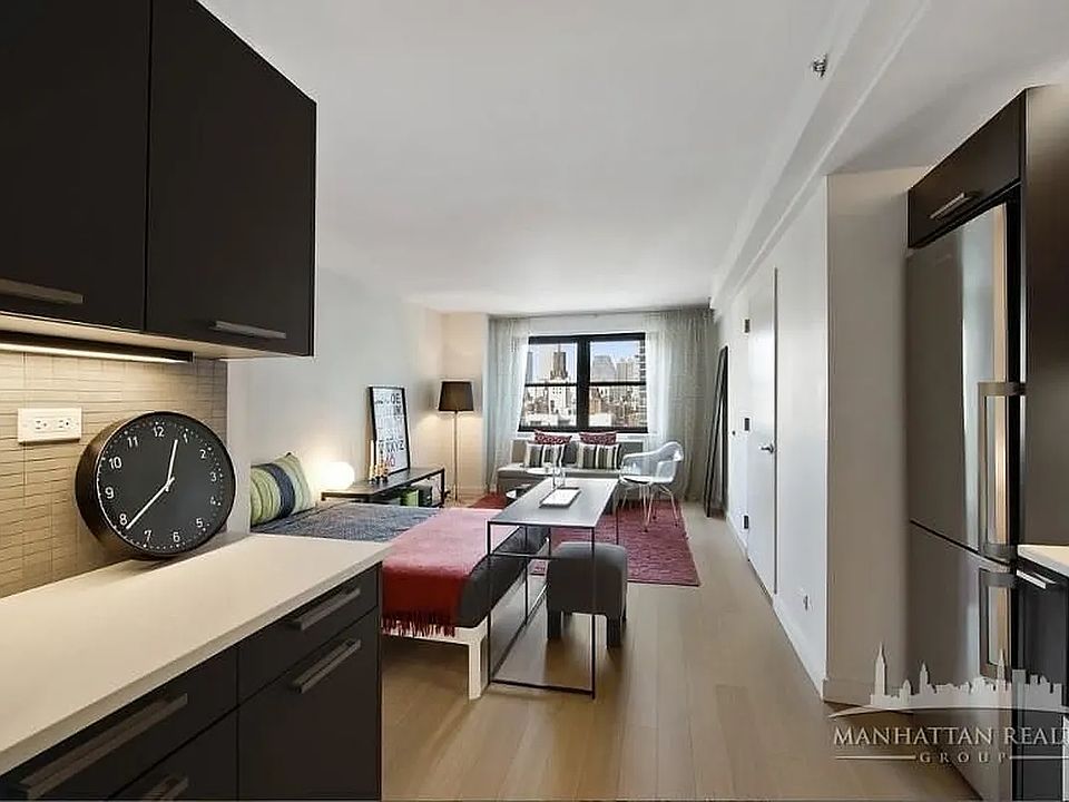 1st image of 222 E 39th St APT 21C