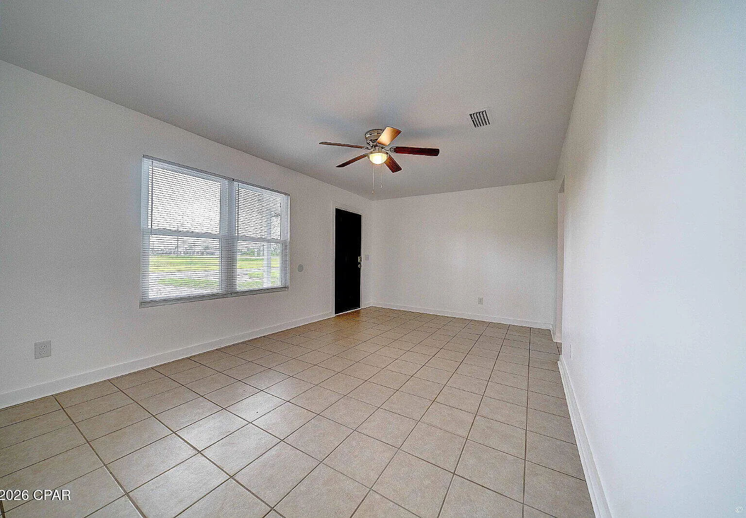2 bed, 780 sqft, $1,200 — Photo 4