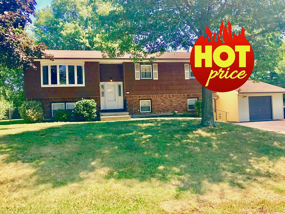 1st image of 19 Ben Lomond Dr