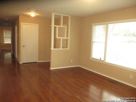 4th image of 7826 N McCullough Ave