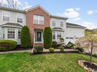 52 Dickerson Ln, Old Bridge, NJ 08857