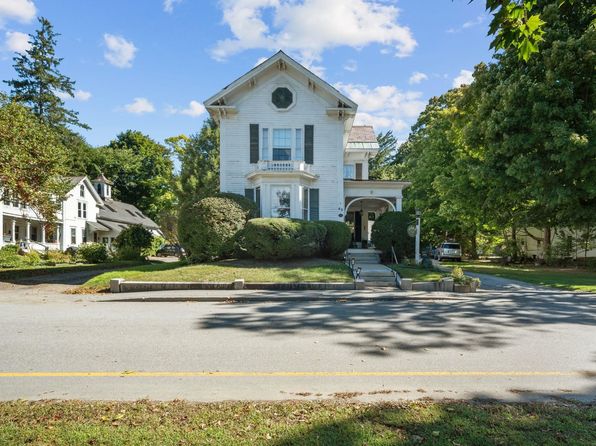 49 Park Street, Newport, NH 03773