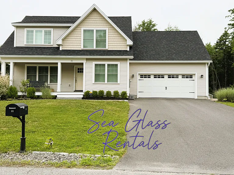 Beacon Dr — Photo 41