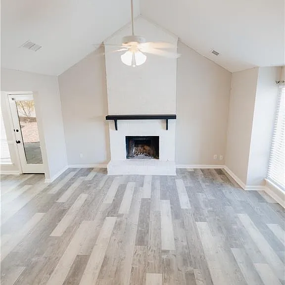 1195 Minhinette Dr #G — Photo 4