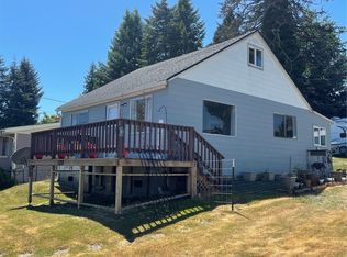 1132 Fowler St, Raymond, WA 98577