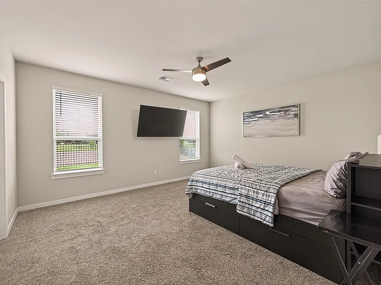 28419 Hazel Trl — Photo 30