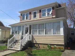 124 Gilman St, Hartford, CT 06114