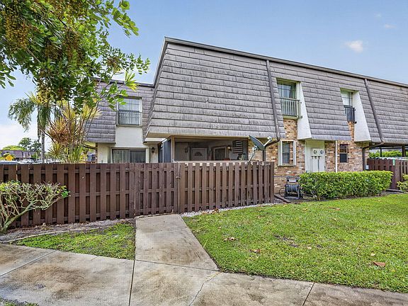 2nd image of 2539 NW 99th Avenue