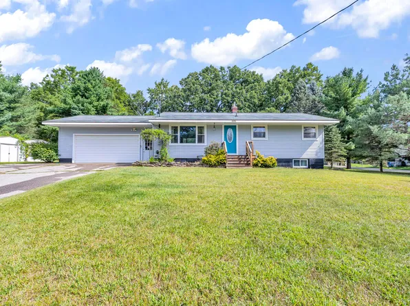 2490 Roosa Dr, Clarklake, MI 49234