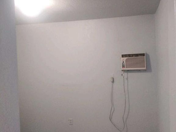 4th image of 4810 NW 21st Ave