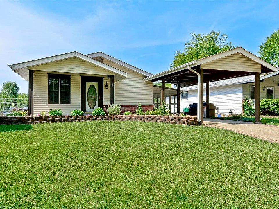 2nd image of 2512 Soundview Ct
